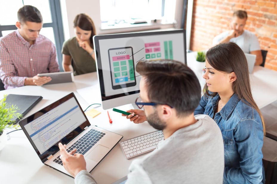BLOG_What-Do-Product-Designers-and-UX-Designers-Do